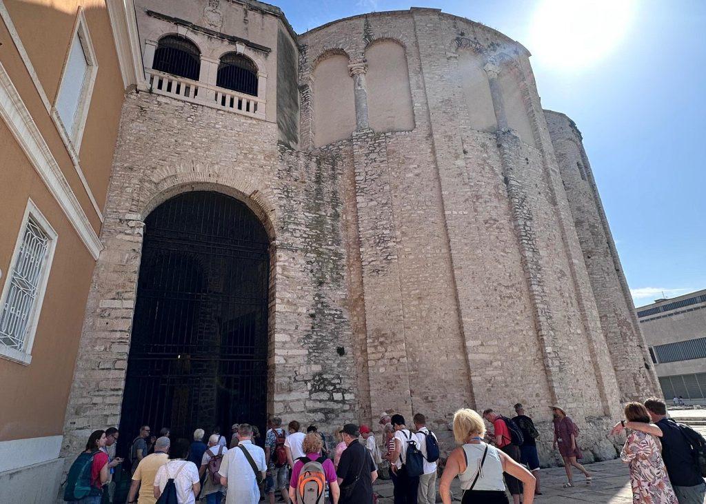 Zadar Roman Forum- קרדיט לאתר VIATOR