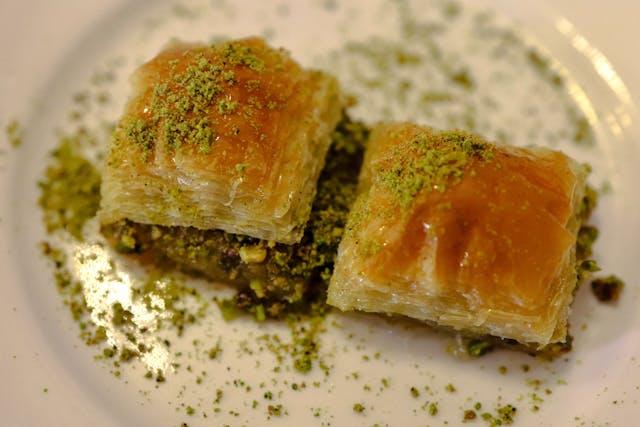 🍬 ottoman® • Traditional Baklava & Delight Split