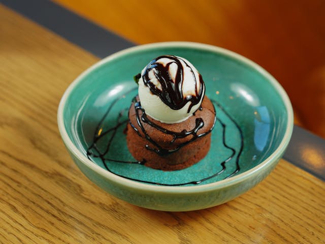 Dolce SI • Sweet Corner •