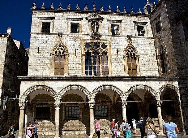 Sponza Dubrovnik- קרדיט לאתר VIATOR
