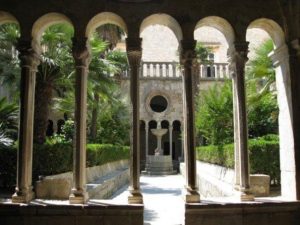 המנזר הפרנציסקני של דוברובניק (Franciscan Church and Monastery)- קרדיט לVIATOR