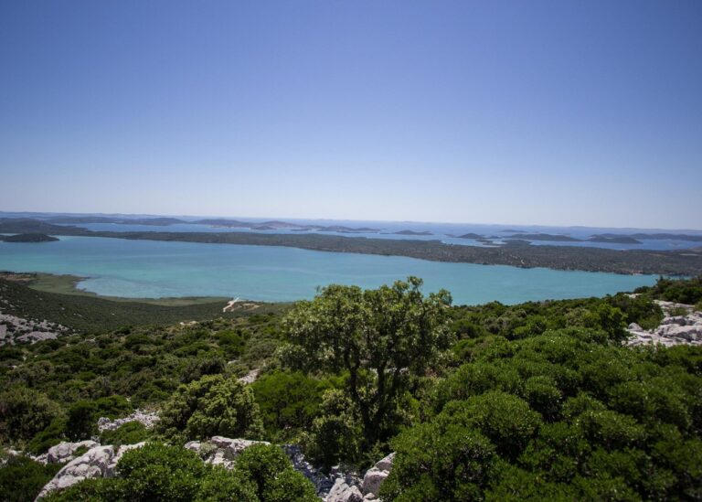 Vransko jezero- VIATOR